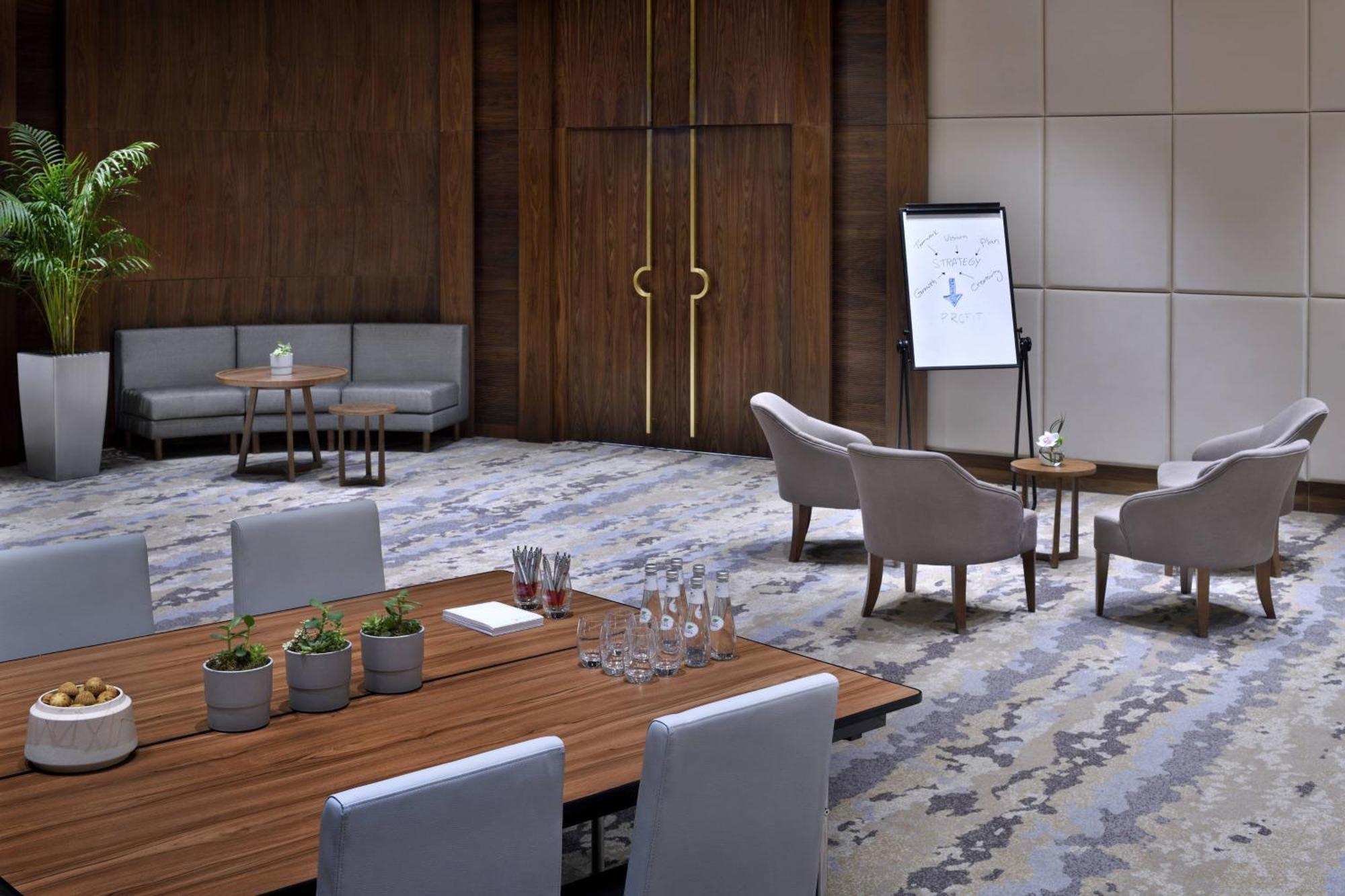 Marriott Riyadh Diplomatic Quarter Екстер'єр фото